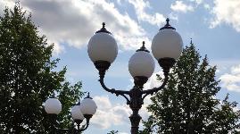 Чугунные фонари для загородного дома в Московской области, 2019 