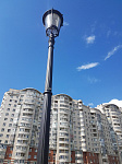 Чугунные фонари в Парке "Малиновка" в Санкт-Петербурге