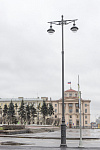 Новые фонари на площади Ленина в Санкт-Петербурге