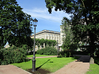 Парк на Каменоостровском проспекте, д. 39 в Санкт-Петербурге,