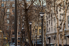Сквер на улице Фадеева в Москве. 2018