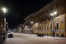 Чугунные фонари на Миллионной улице в Санкт-Петербурге, 2019
