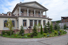 Благоустройство территории частного дома в Алматы, Казахстан