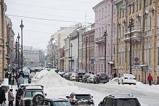 Чугунные фонари на Миллионной улице в Санкт-Петербурге, 2019