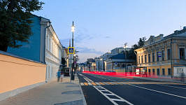 Чугунные фонари на Большой Ордынке в Москве