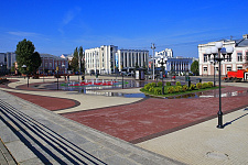 Освещение Театральной площади во Владимире